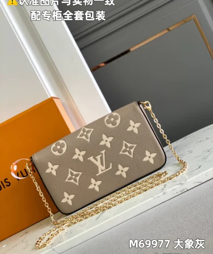 Pochette Felicie
