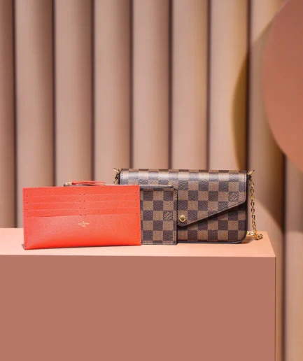 Pochette Felicie