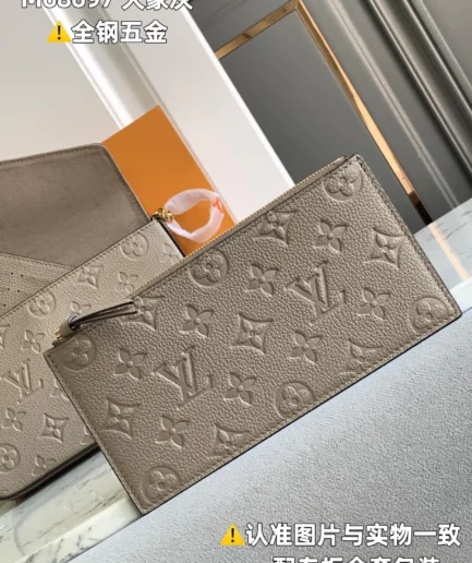 Pochette Felicie