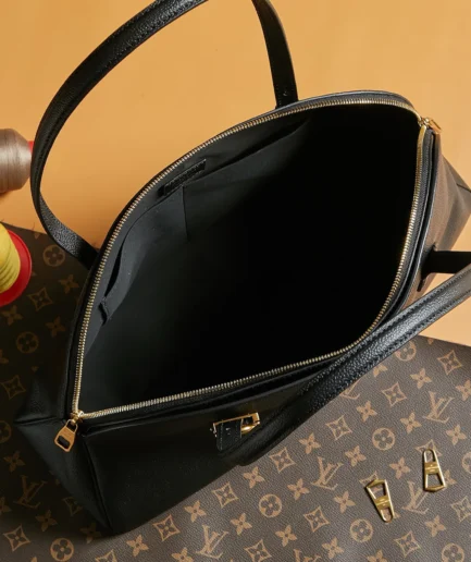 Low Key Duffle Tote