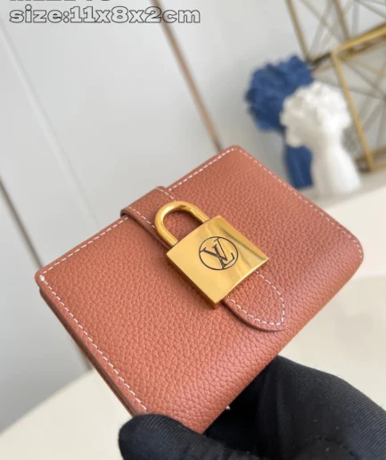 Low Key Compact Wallet