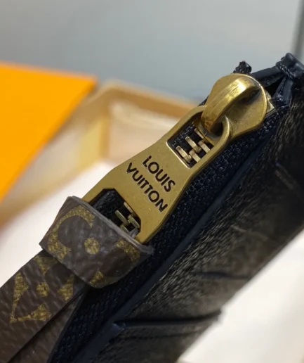 Low Key Zipped Card Holder