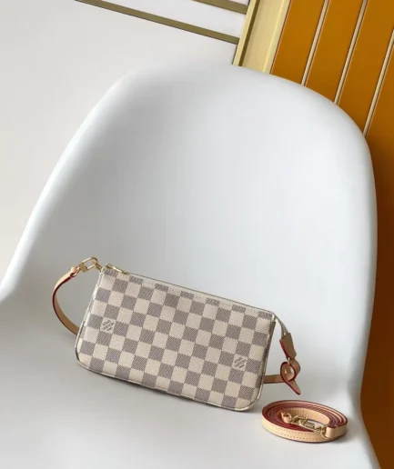 Pochette Accessoires