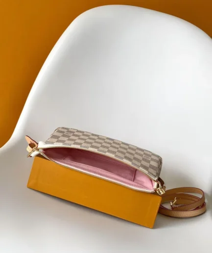 Pochette Accessoires