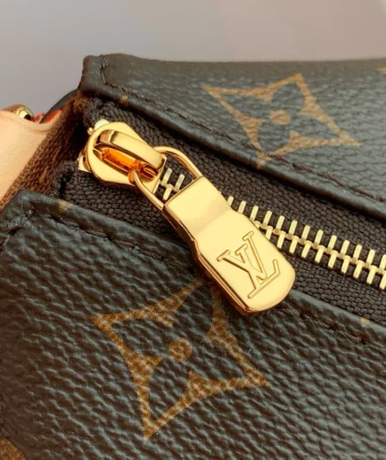 Pochette Eva