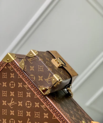 Camera Box