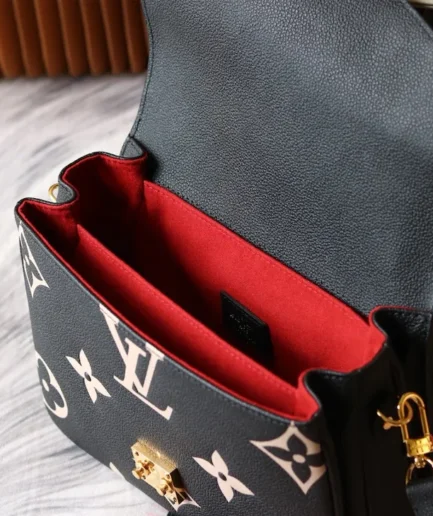 Pochette Metis