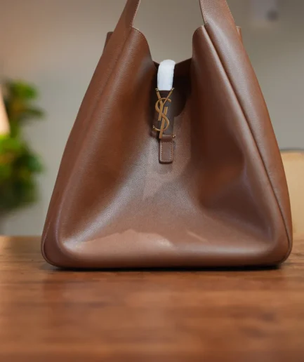 Le 5 A 7 Hobo Bag Large