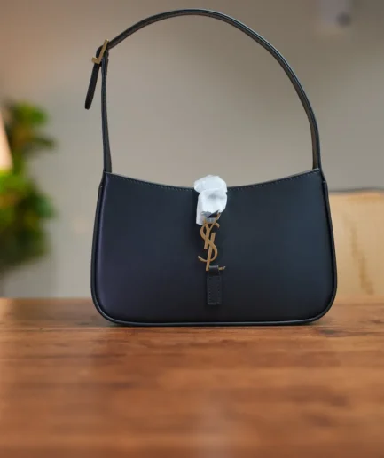 Ysl LE5A7