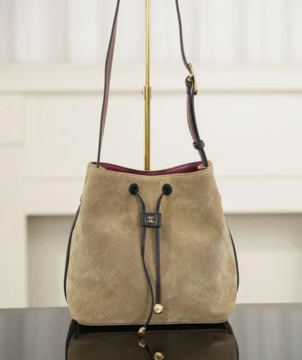 BUCKET BAG