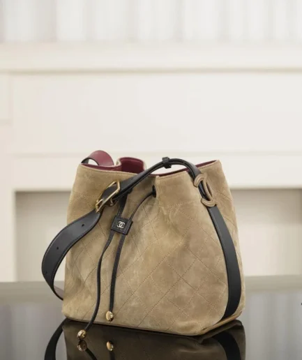 BUCKET BAG