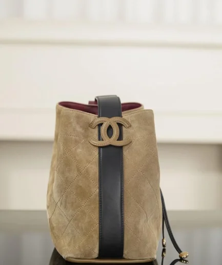 BUCKET BAG