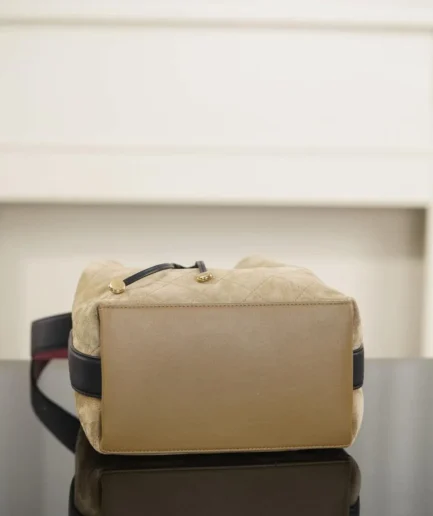 BUCKET BAG